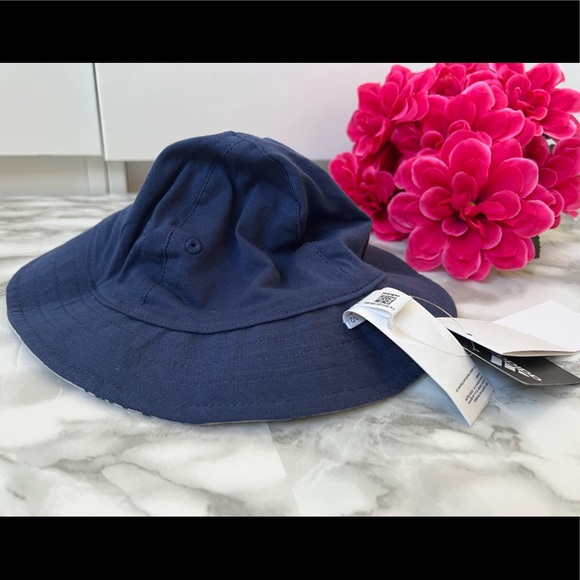 BRAND NEW! Lot of two (2) adidas Reversible Toddler Bucket Hats - Picture 6 of 10